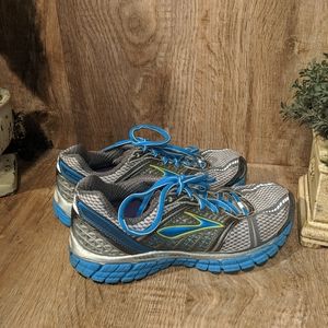 Brooks Women's MOGO Trance Running shoes Size 7.5. Box 19